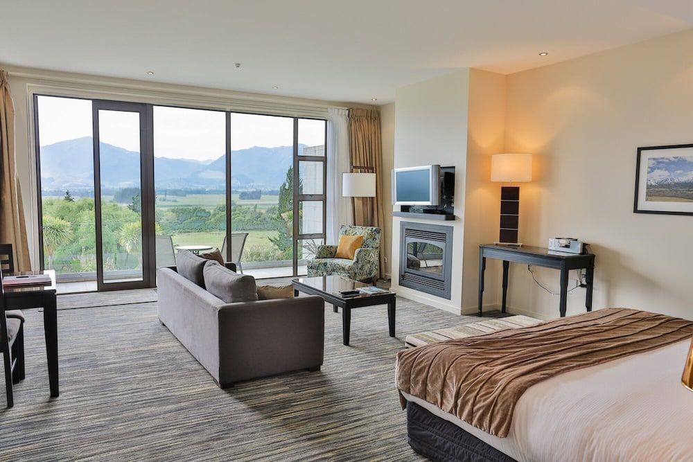 Braemar Lodge And Spa Superior Suite 3
