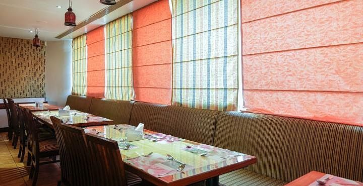 Food & Dining
