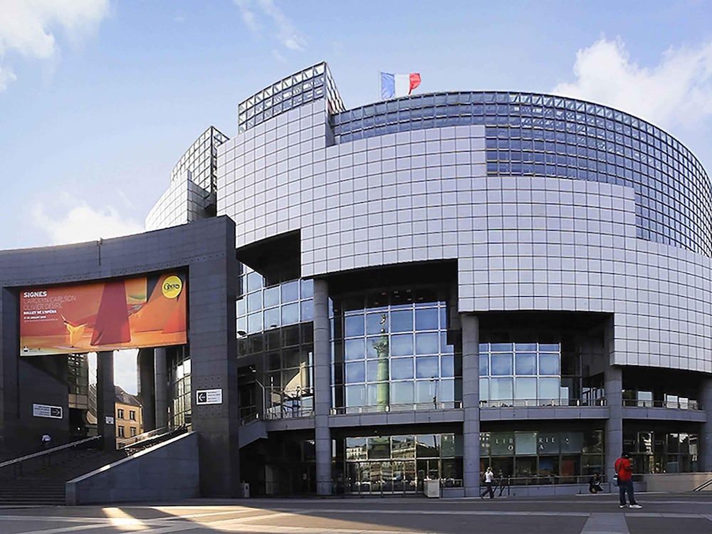 undefined Mercure Paris Bastille Saint Antoine 2