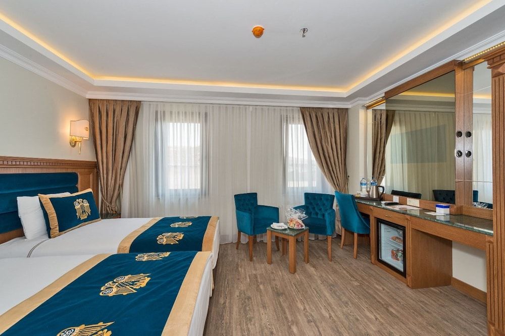 undefined The Byzantium Hotel & Suites - Special Class 2