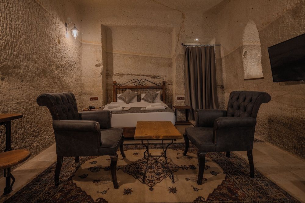Aydinli Cave House Suite 12
