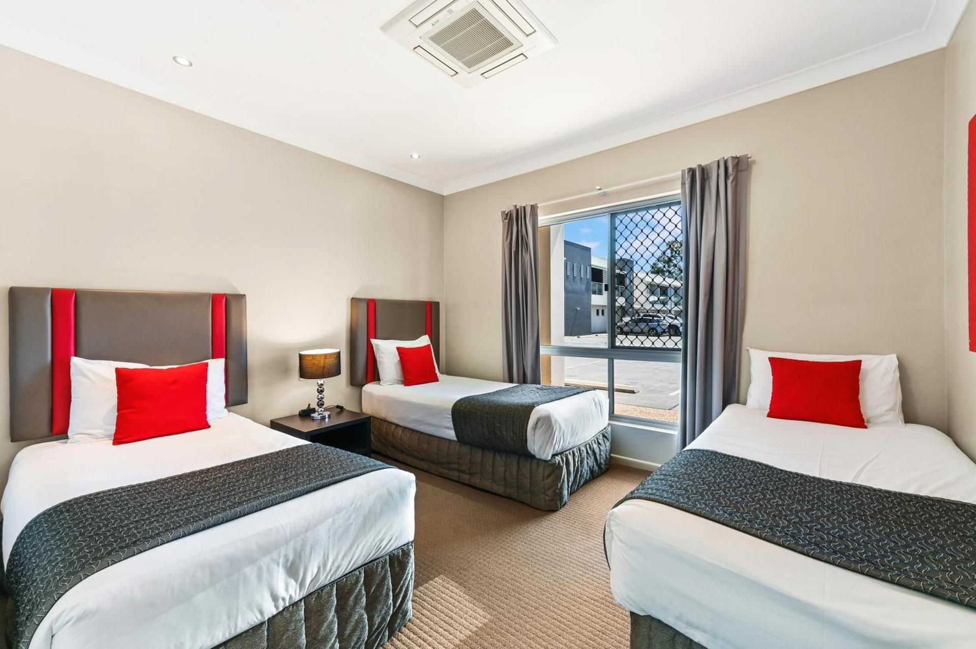 Platinum International Deluxe Two Bedroom Apartment