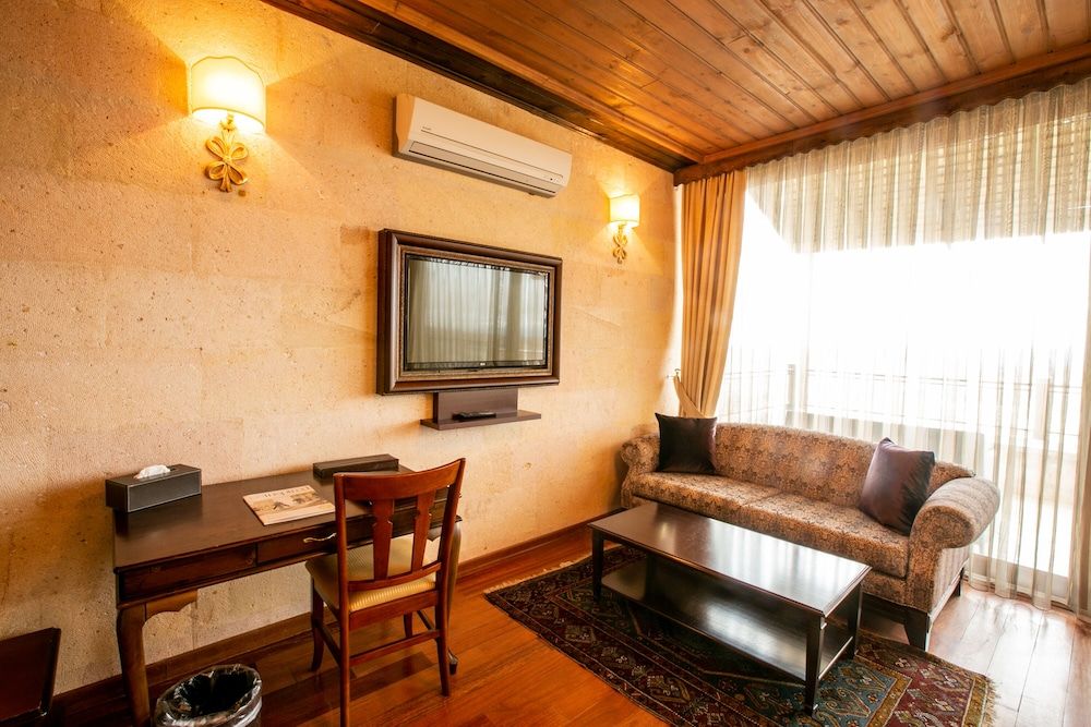 Cappadocia Cave Resort and Spa - Special Class Deluxe Room 12