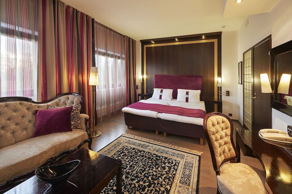 Holiday Inn Helsinki - Vantaa Airport by IHG