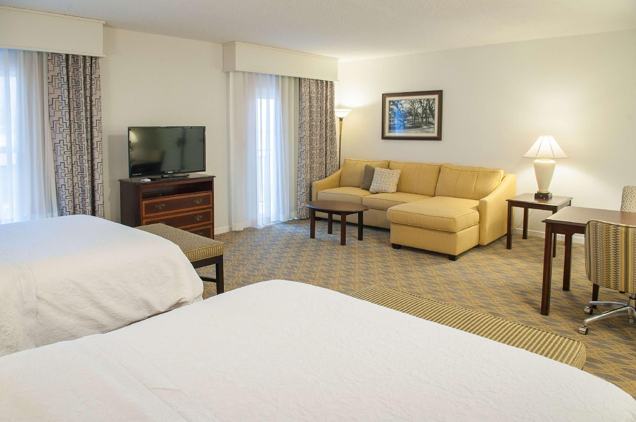 2 QUEEN BEDS STUDIO SUITE NONSMOKING