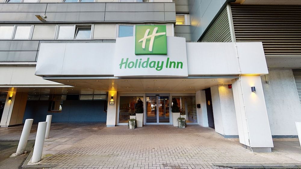 undefined Holiday Inn Edinburgh by IHG 2