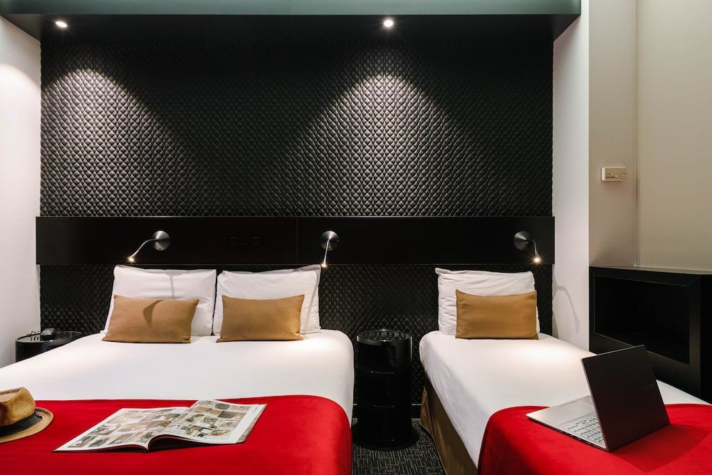 undefined Hotel de Noailles 10