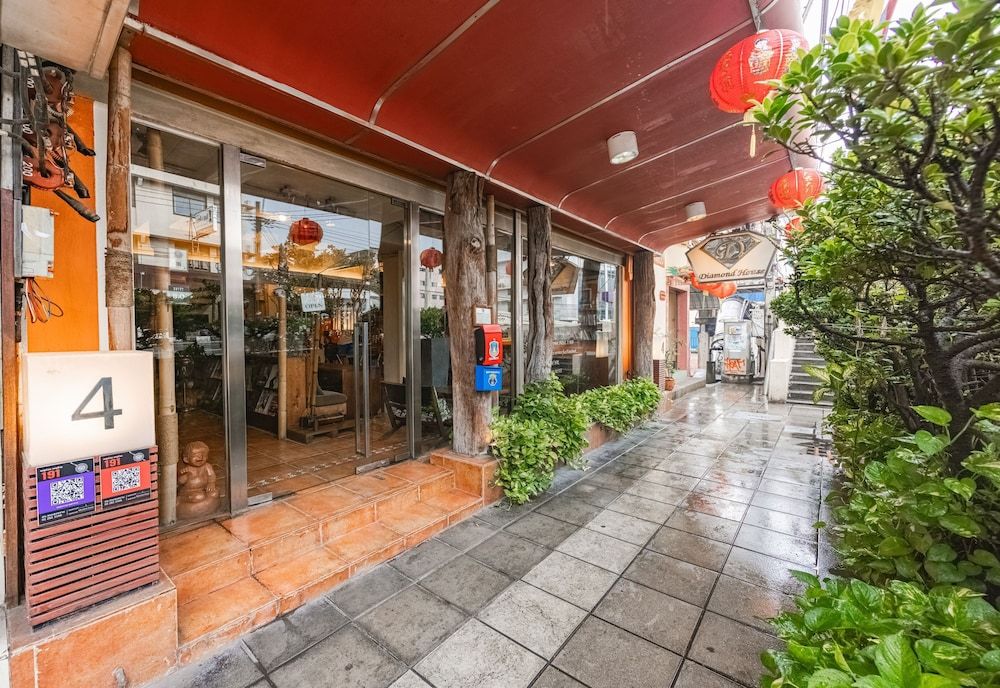 undefined Collection O Diamond House Khaosan 7