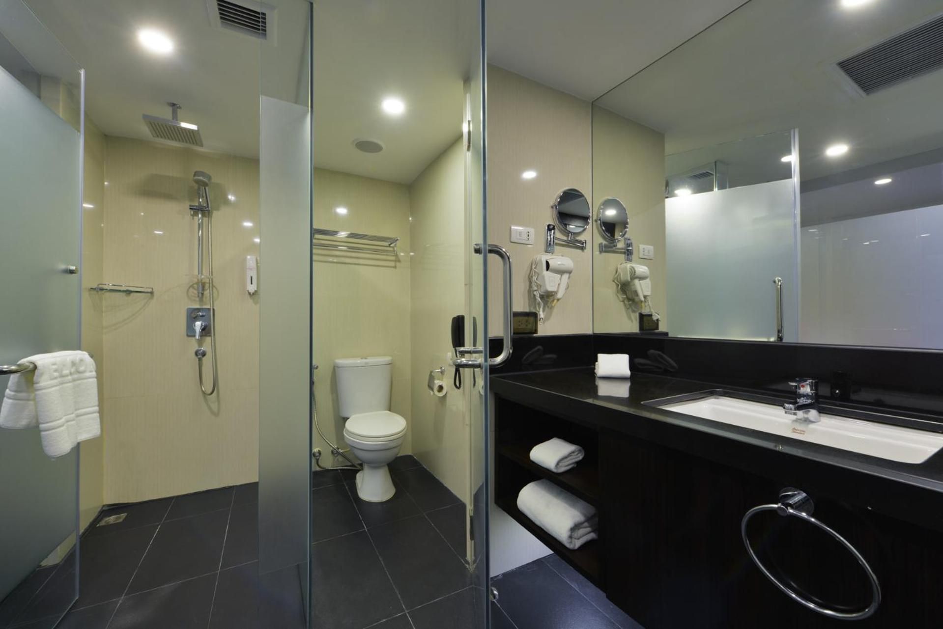 undefined Hotel Royal Bangkok 2