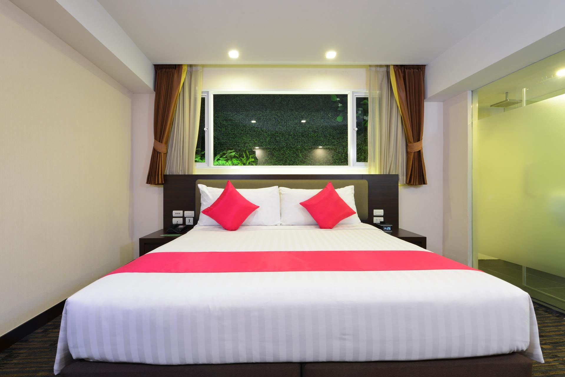 undefined Hotel Royal Bangkok 4