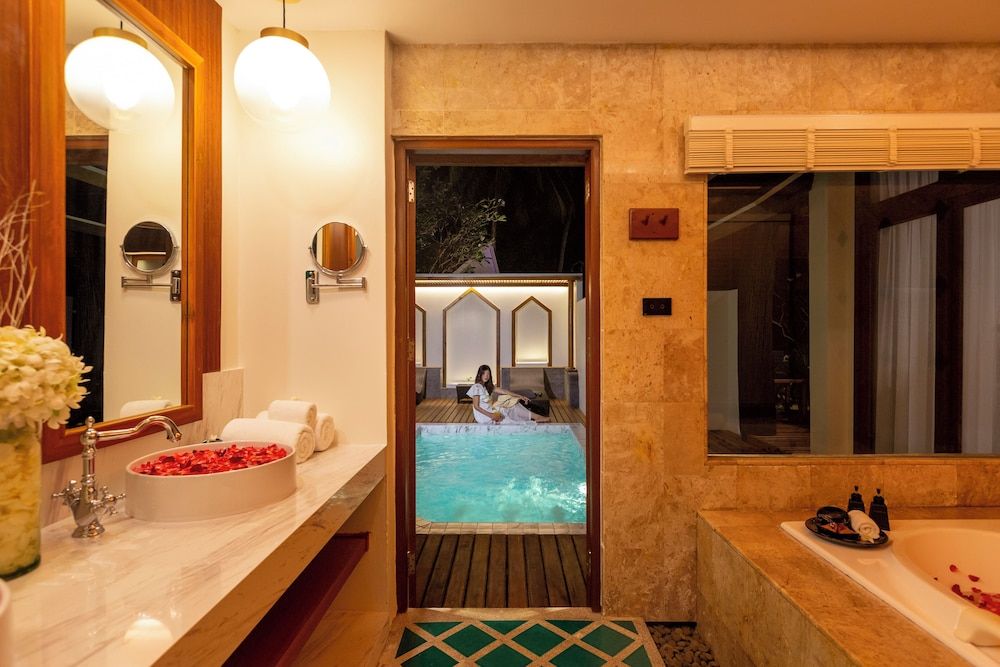 Railay Bay Resort and Spa Luxury Villa, 1 Bedroom (Suite Cottage) 11