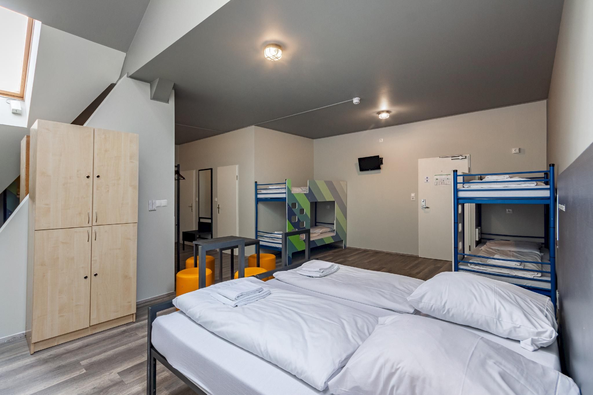 undefined a&o Leipzig Hauptbahnhof 6