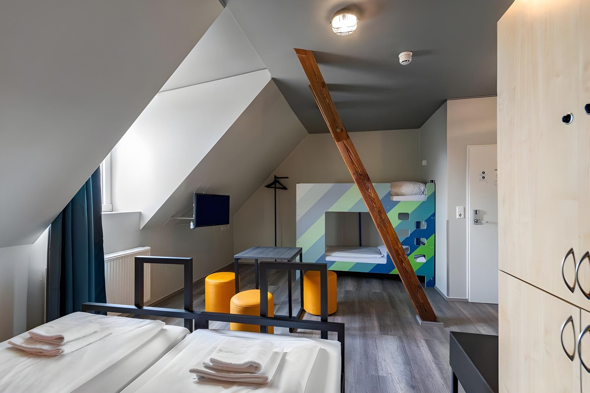 Bed in 6-Bed Dormitory Room