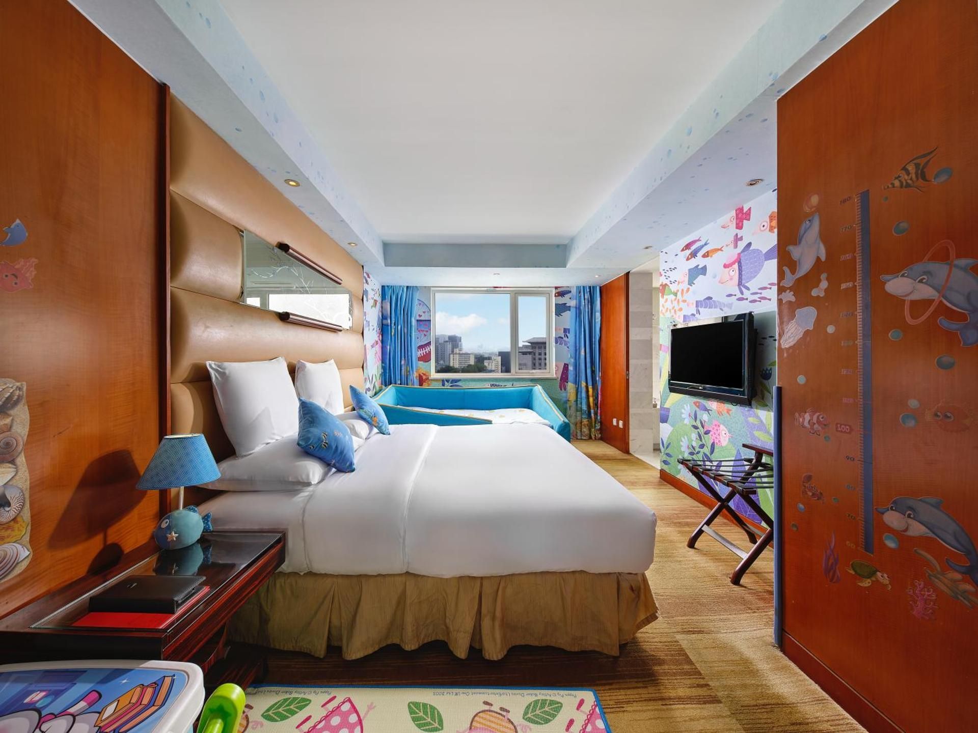 Double Room with Theme