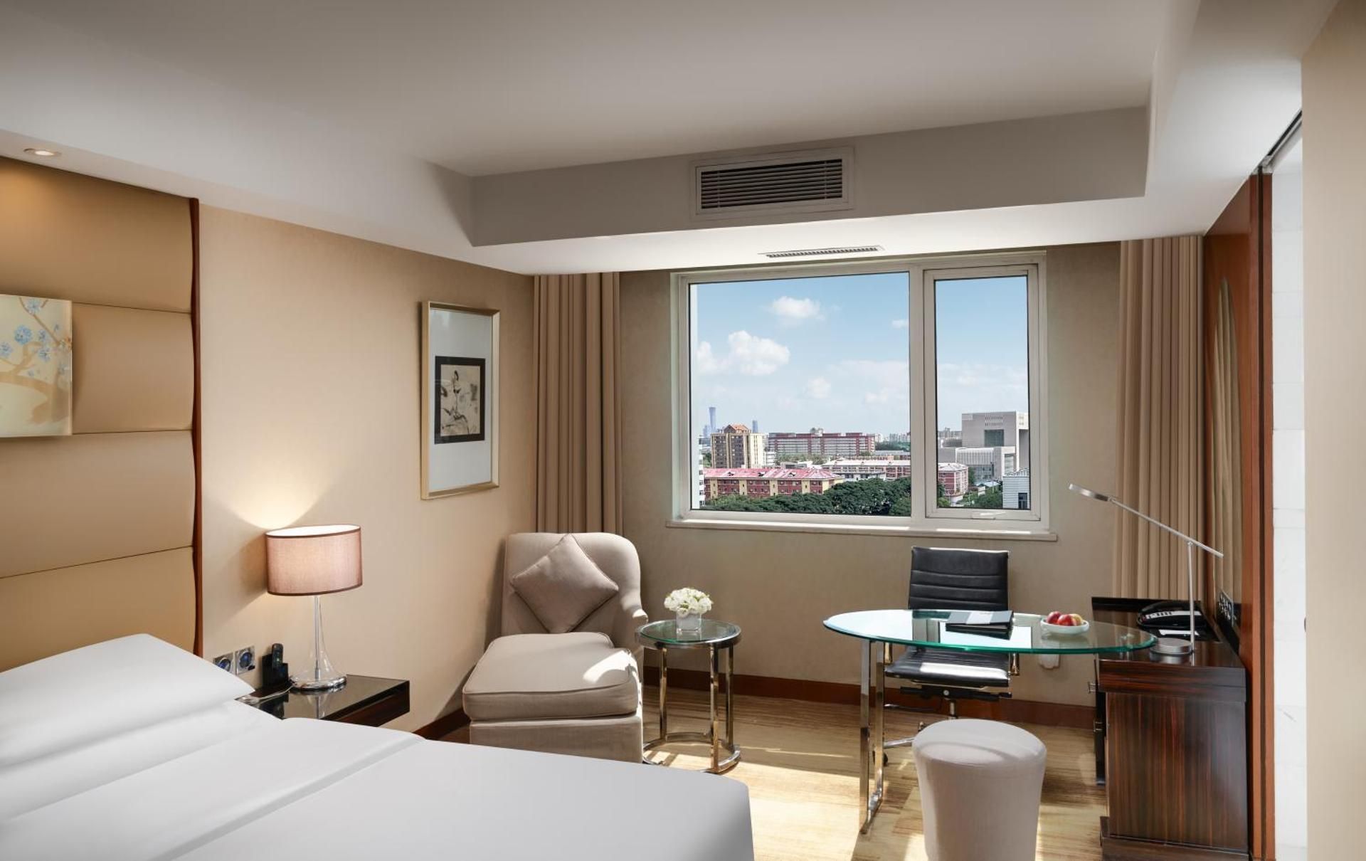Executive Twin Room with City View