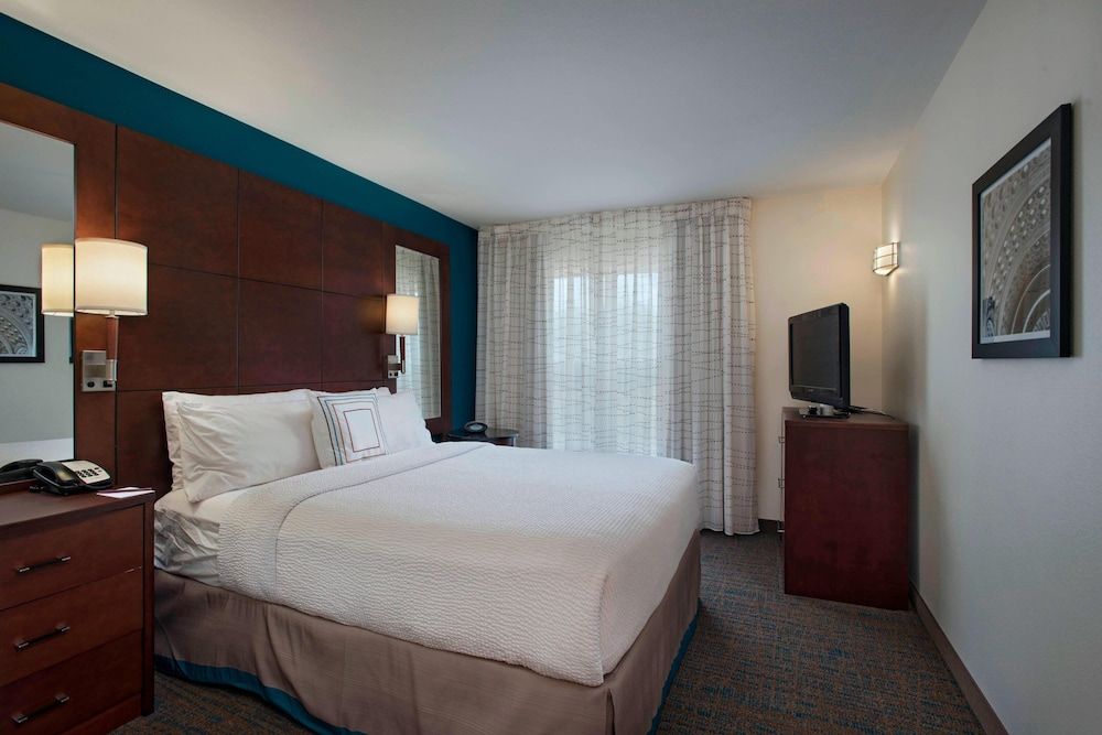 Suite, 1 Bedroom, Non Smoking (Hearing Accessible)