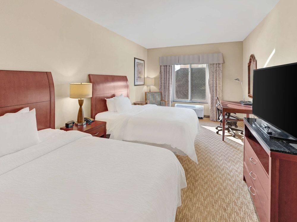 Standard Room, 2 Queen Beds (Evolution)