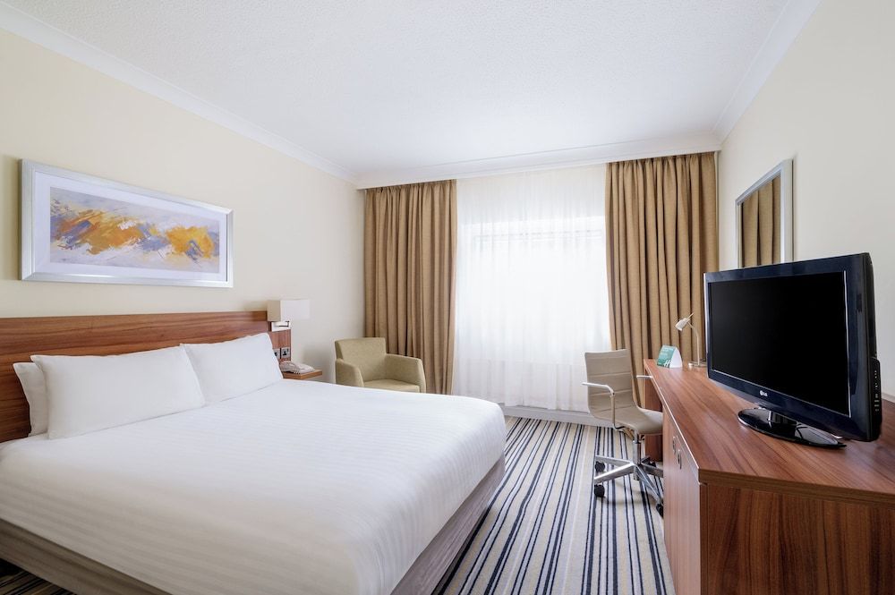 Standard Room, 1 King Bed