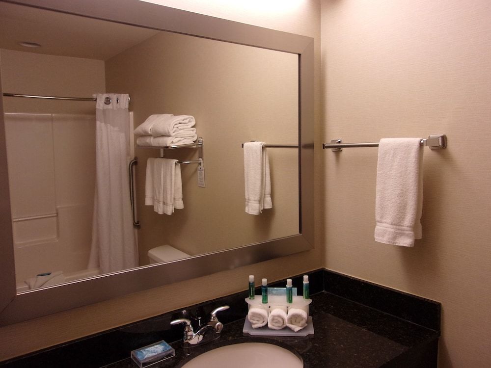 Standard Room, 2 Queen Beds
