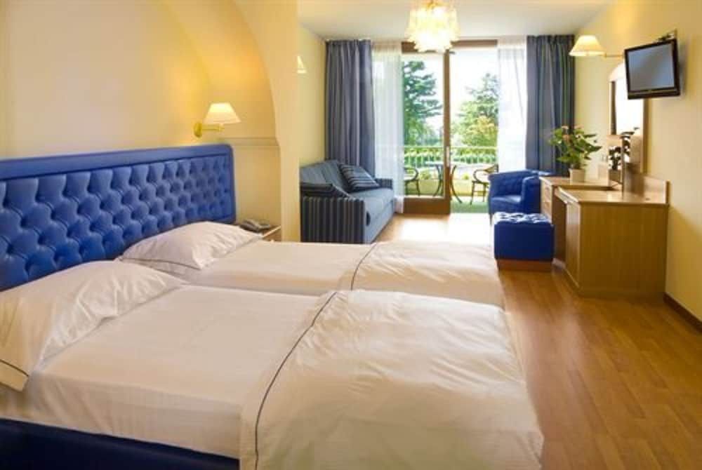 Superior Double Room, Lake View