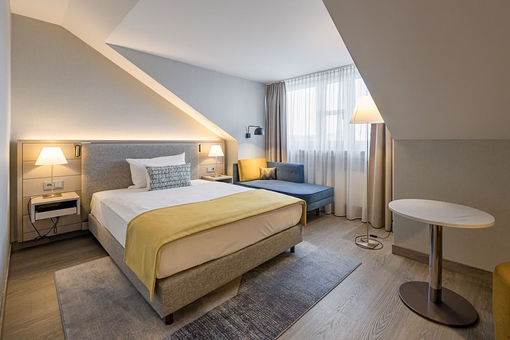undefined Hotel Europa 6