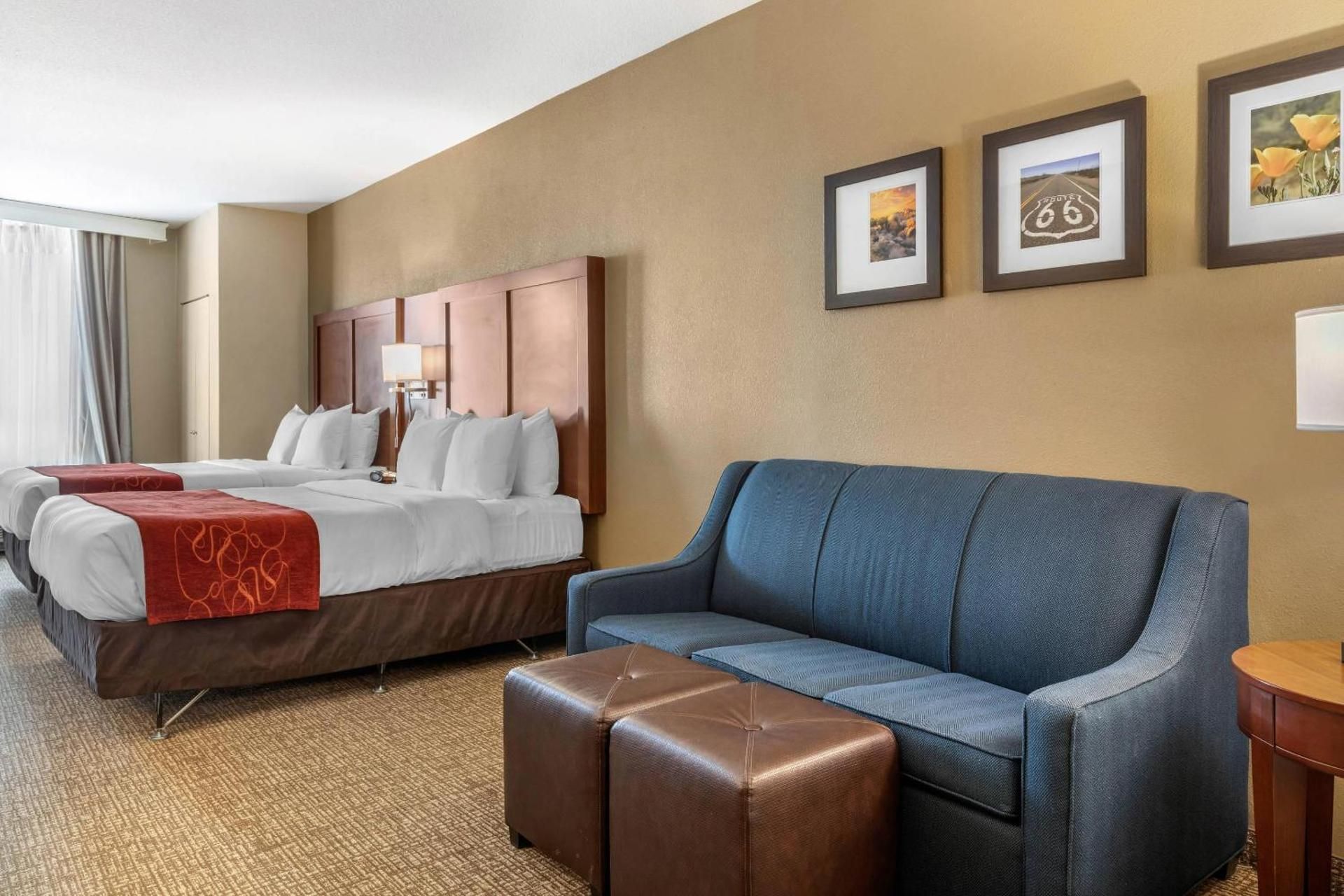 2 Queen Beds, Suite, Nonsmoking