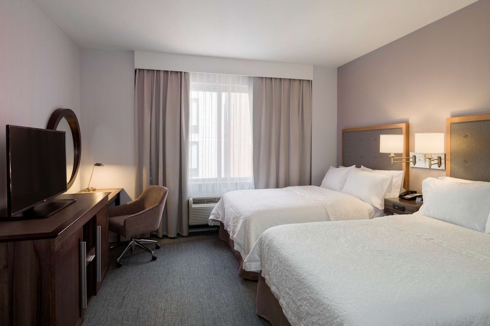 Hampton Inn Manhattan/Times Square South Room, 2 Double Beds, Non Smoking 7