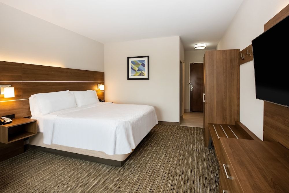 Suite, 1 King Bed