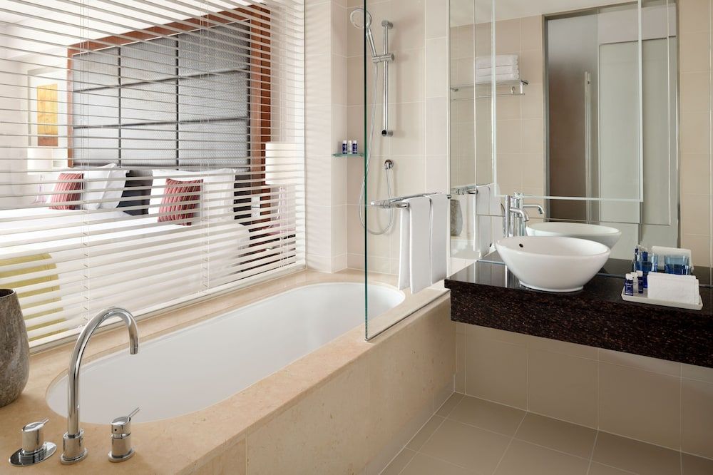 undefined Crowne Plaza Festival City by IHG 9