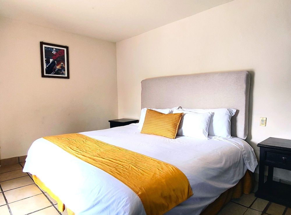 Hotel Jardines del Centro