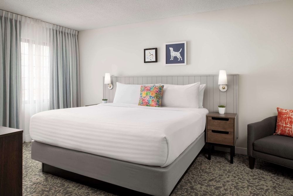 undefined Sonesta ES Suites Toronto Markham 3
