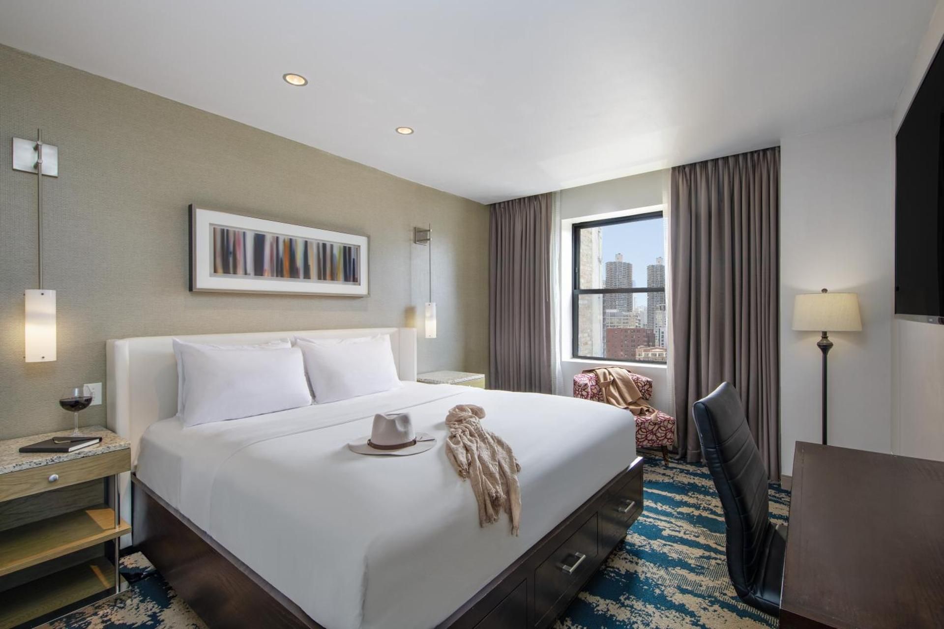 Deluxe King Room