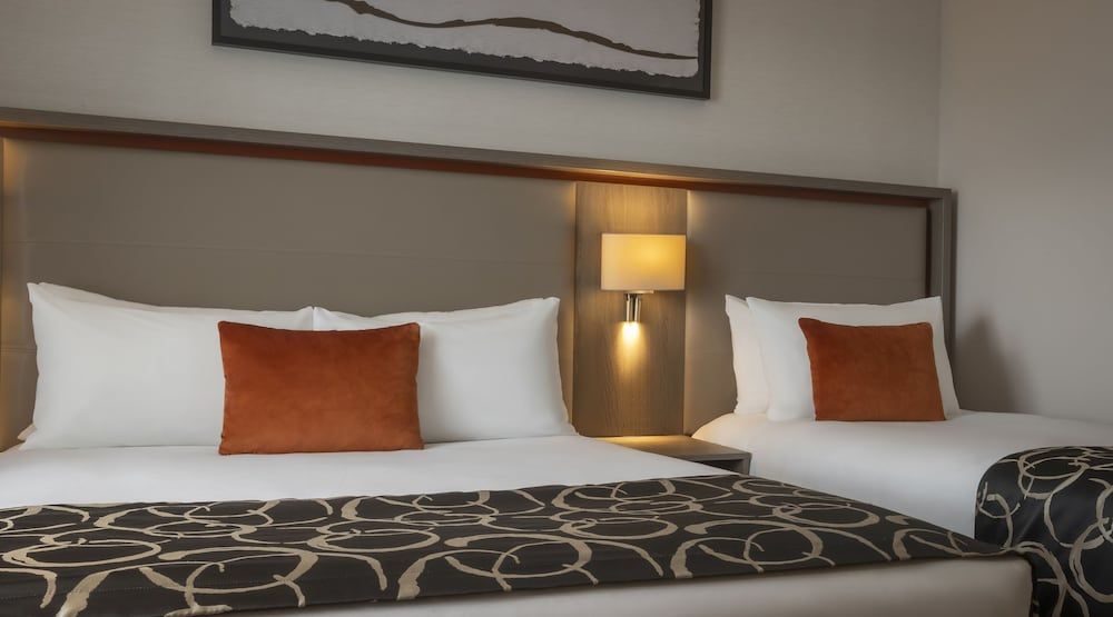 undefined Clayton Hotel Dublin Airport 9