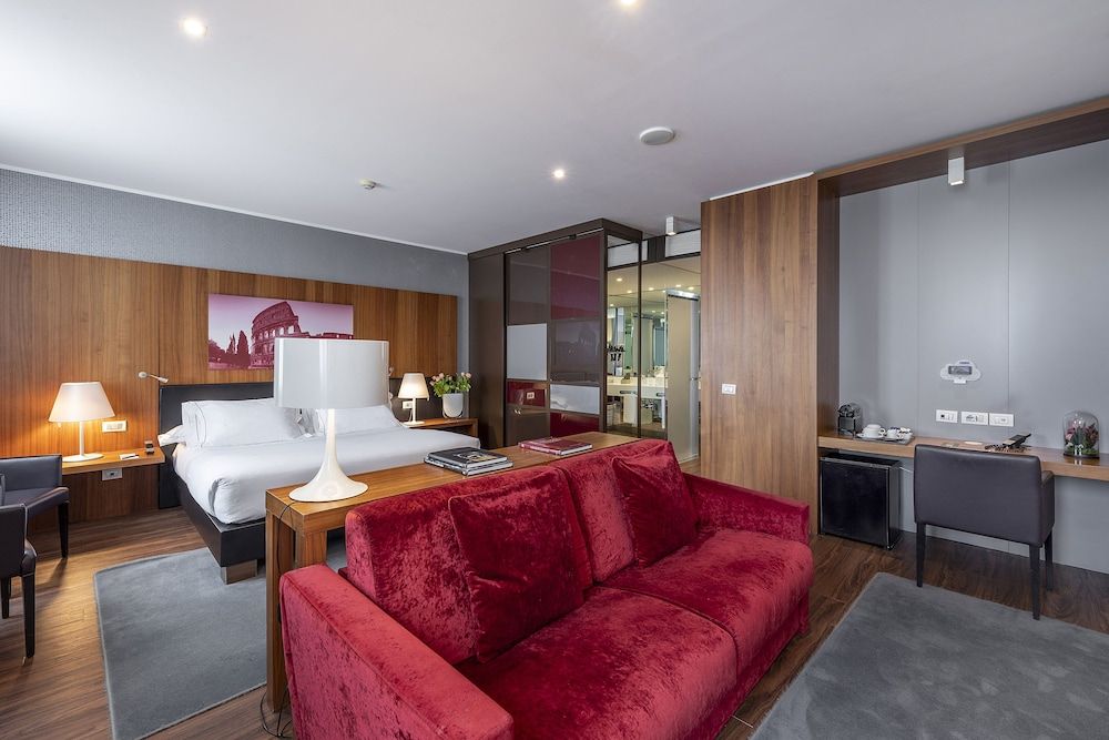 undefined H10 Roma Città 4