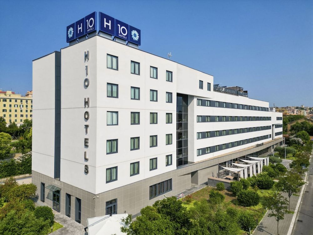 undefined H10 Roma Città 5