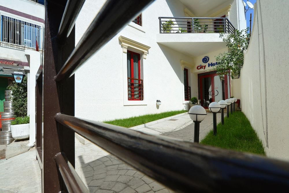 City Hotel Tirana