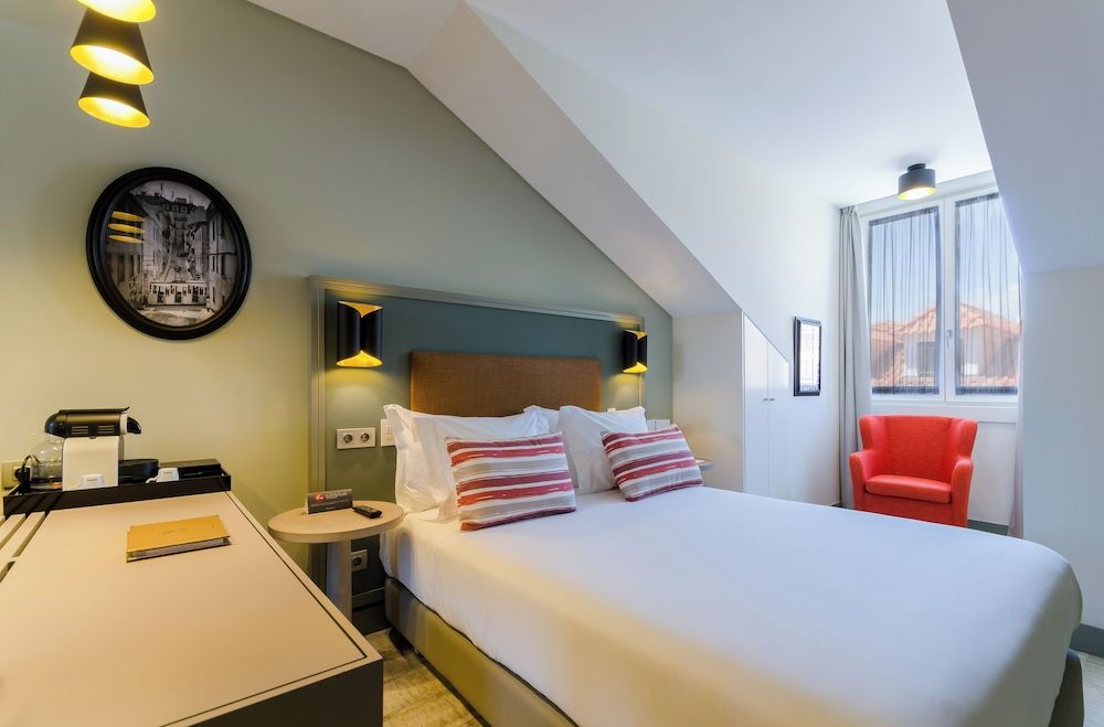 undefined Hotel Vincci Baixa 4