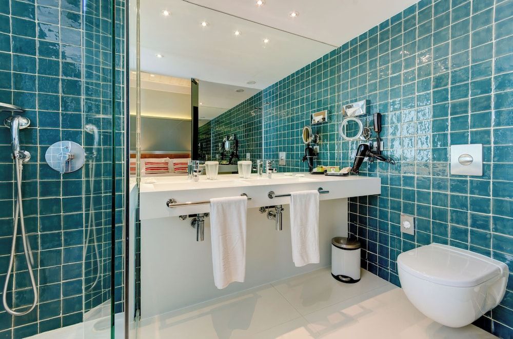 Hotel Vincci Baixa Double or Twin Room 8