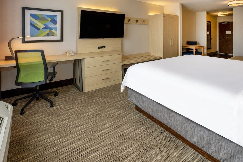 Suite, 1 King Bed