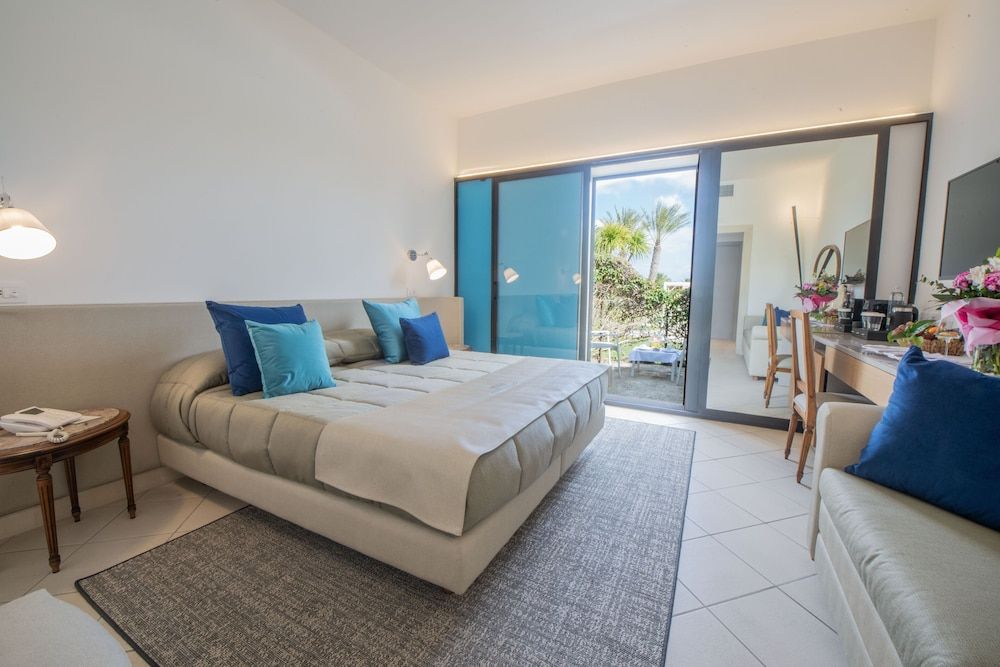 Superior Room, Garden View