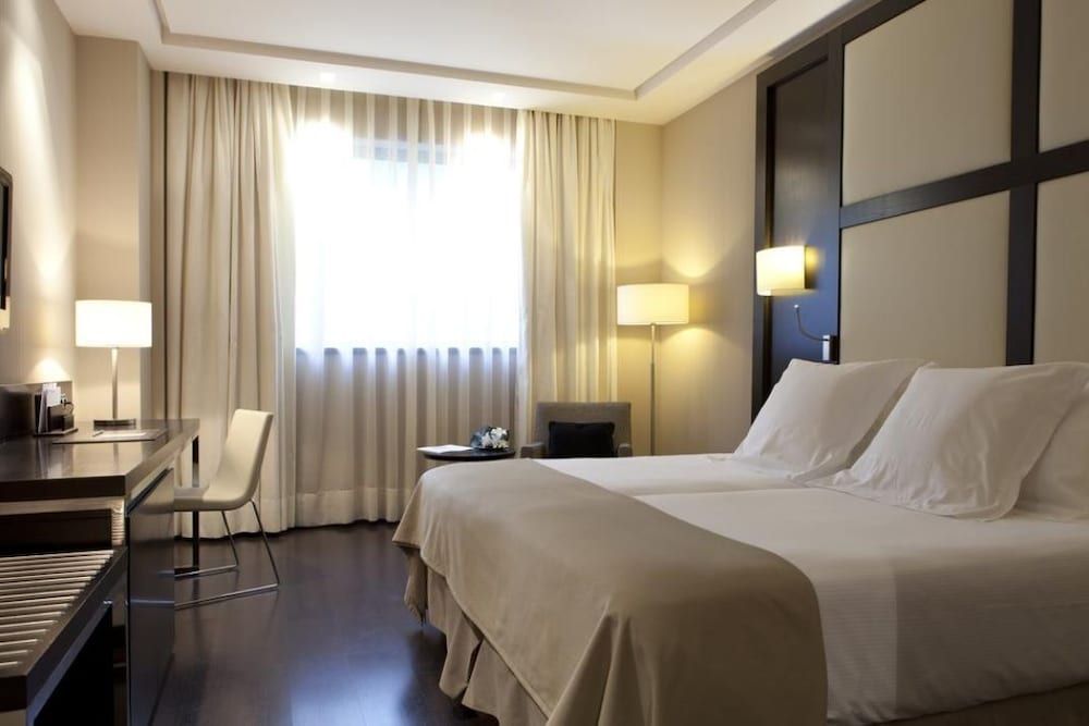 undefined Hotel Maydrit Airport 4