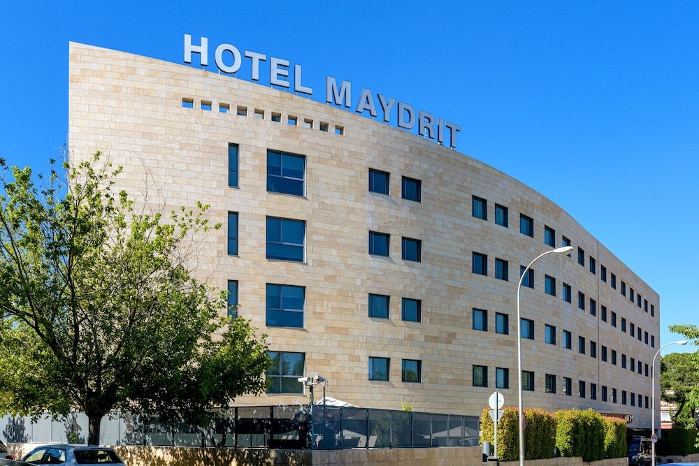 undefined Hotel Maydrit Airport 3