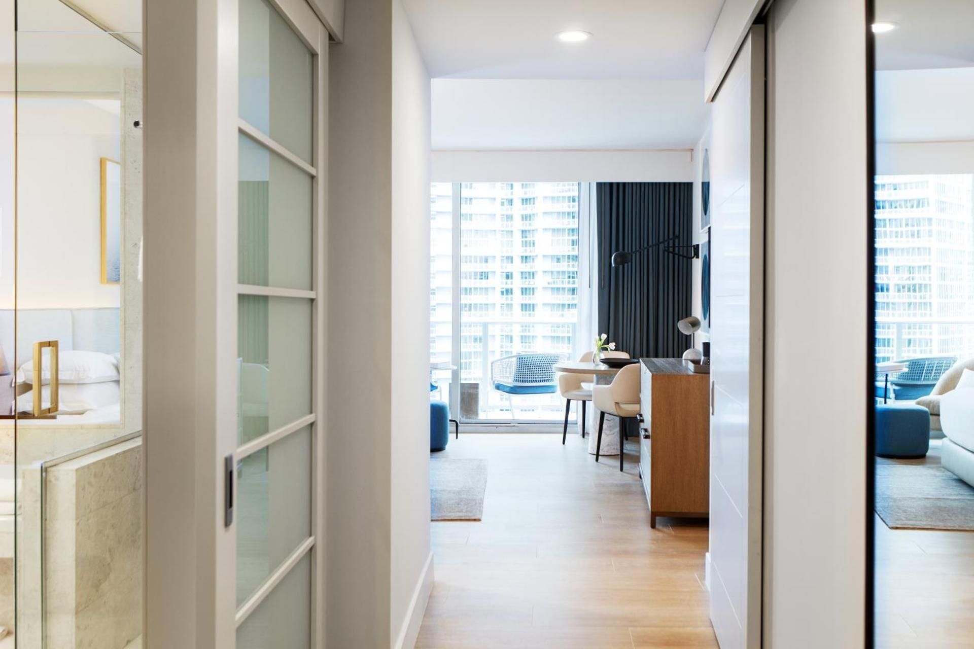 1 King Mobility Accessible Roll In Shower