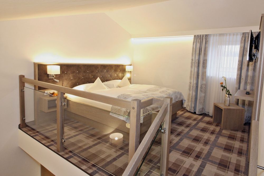 Hotel Chrysantihof Comfort Double Room