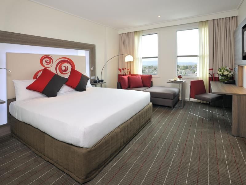 Superior King Bed