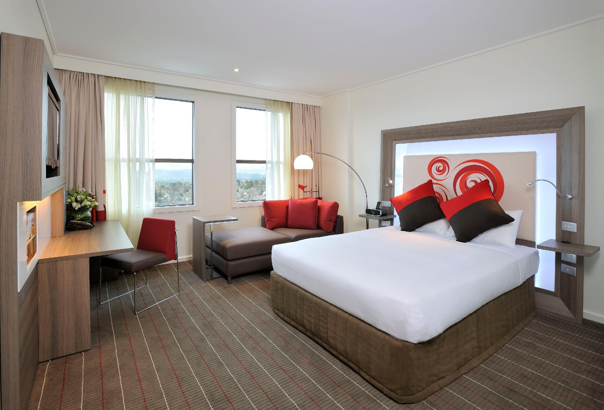 Standard Queen Room