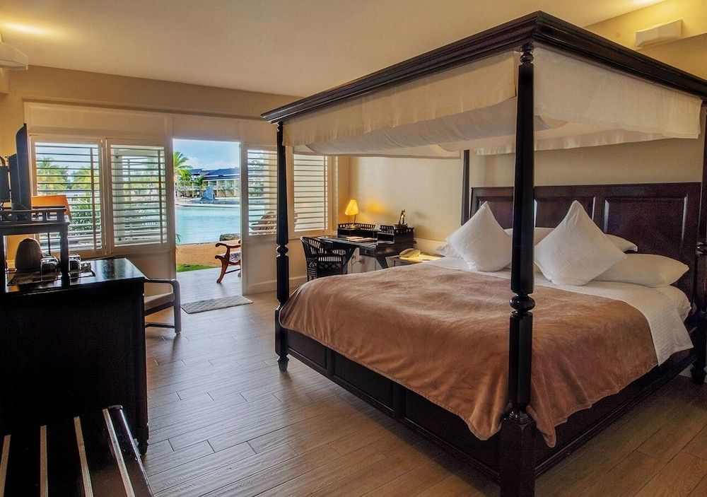 Plantation Bay Resort and Spa Special Offer Long-Stay Package: Ground-Floor Beachside Room