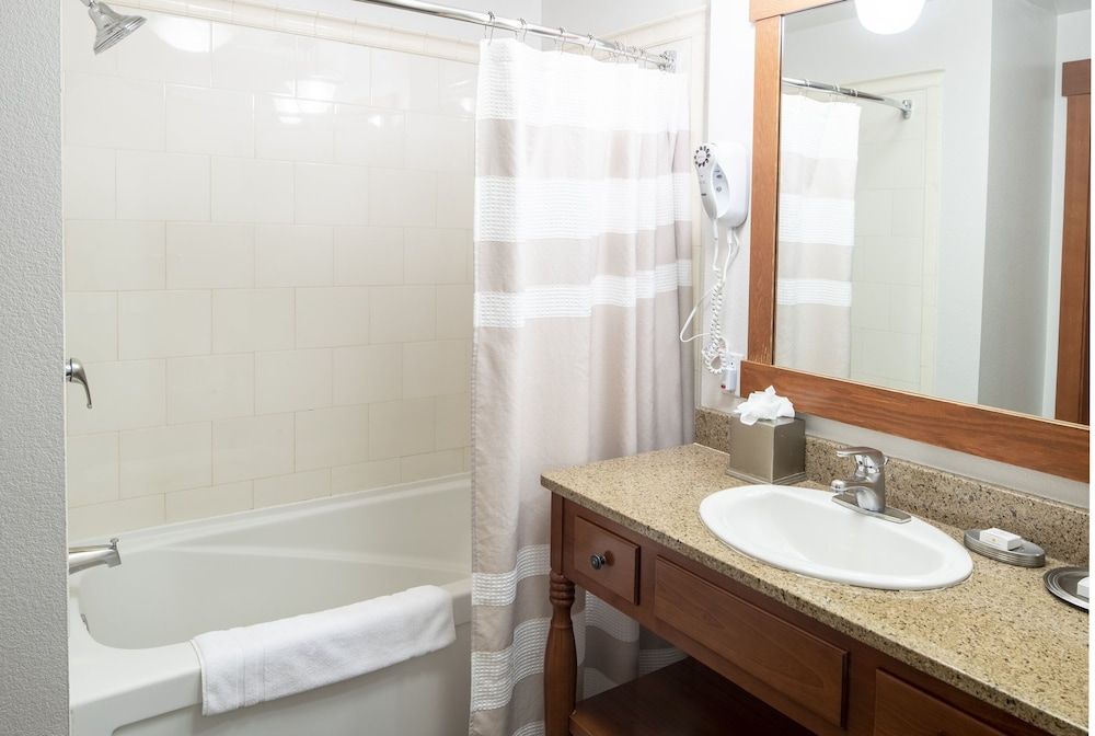 The Village Lodge Condo (Studio Condominium - Sleeps 4) 6