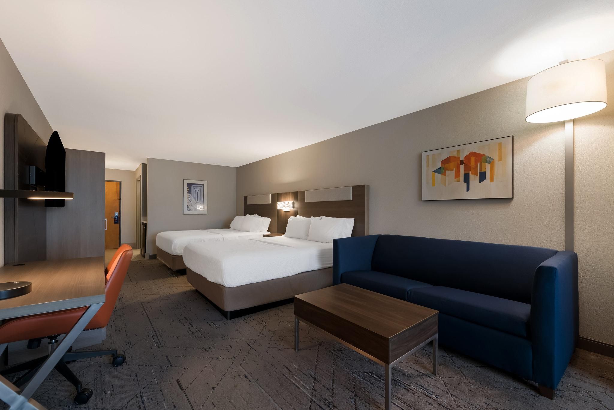 2 Bed Suite Non-smoking