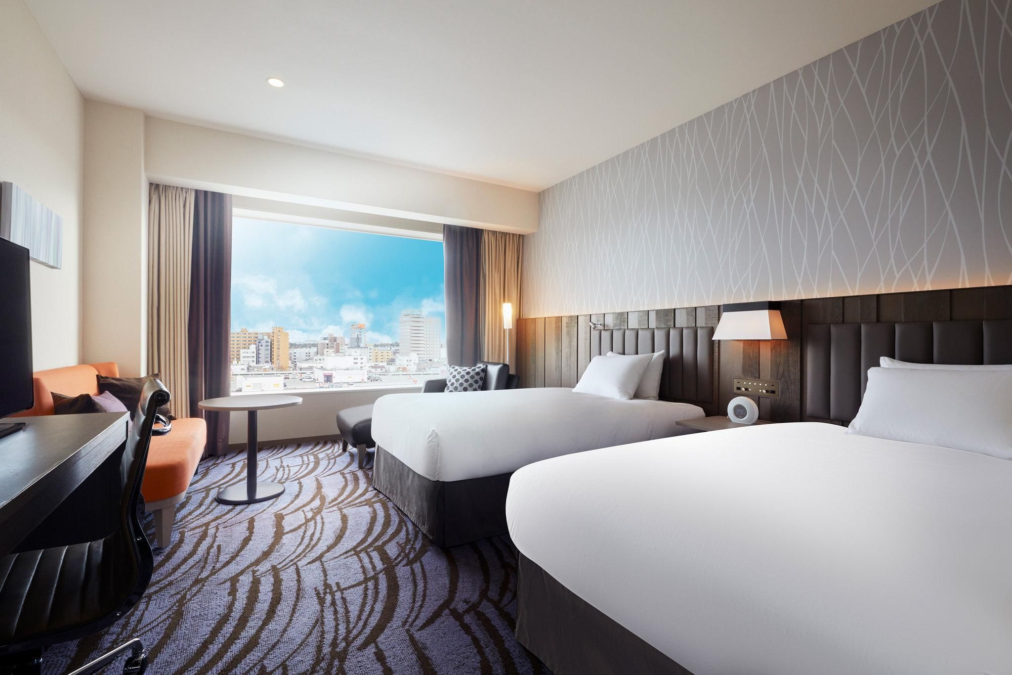 2 Single Premium Up To 3 Guests